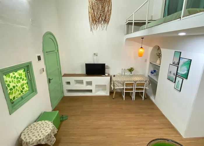 Vya Homestay Hue