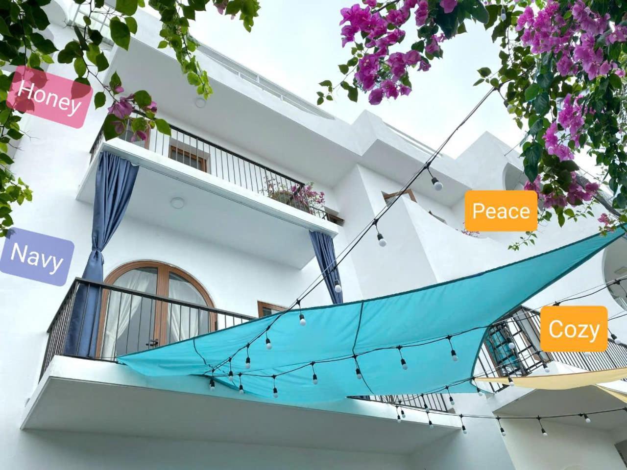 Homestay Vya Hue *